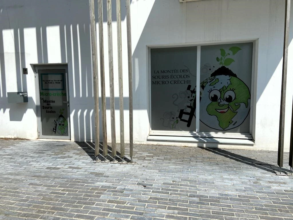 LA MONTÉE DES SOURIS ÉCOLOS